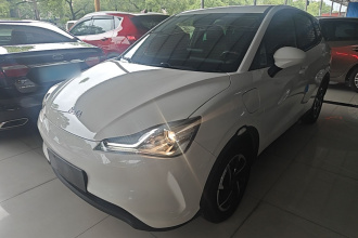 哪吒汽车 哪吒V 2021款 长续航娱乐版