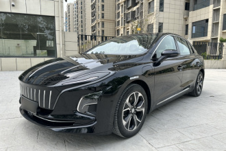 红旗E-QM5 2023款 改款 基础出行版