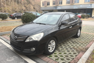 现代 悦动 2015款 1.6L 自动豪华型