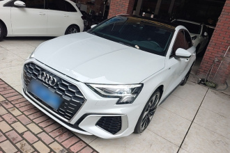 奥迪A3 2022款 A3L Limousine 35 TFSI 时尚运动型