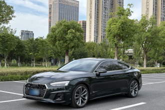奥迪A5 2021款 Sportback 40 TFSI quattro 豪华动感型