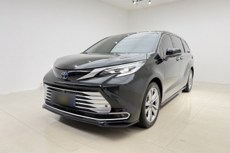 丰田 赛那SIENNA 2023款 2.5L混动 铂金版