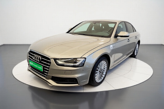 奥迪A4L 2016款 35 TFSI 典藏版 S line舒适型