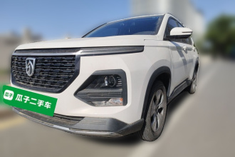 宝骏530 2020款 1.5T 手动舒适型 6座