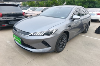 比亚迪 秦PLUS 2025款 EV 智驾版 510KM领先型