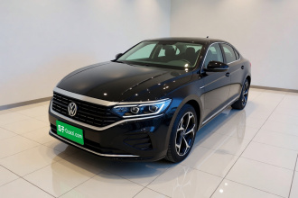 大众 帕萨特 2022款 330TSI 精英版