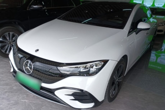 奔驰EQE 2022款 350 豪华版