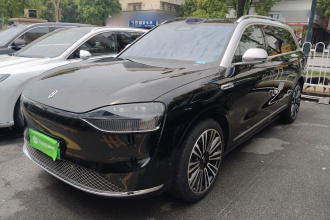 鸿蒙智行 问界M9 2025款 纯电 Ultra版 100kWh 6座版 (192线激光雷达）