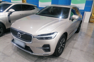 沃尔沃XC60 2023款 B5 四驱智逸豪华版