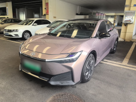丰田bZ3 2023款 616km 长续航Premium