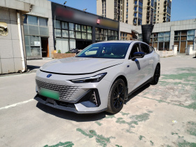 长安UNI-V 智电iDD 2023款  智电iDD 1.5T 113km智趣型