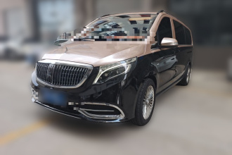 奔驰V级 2022款 V 260 L 长轴距尊贵版