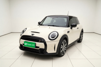 MINI 2022款 改款 2.0T COOPER S 艺术家