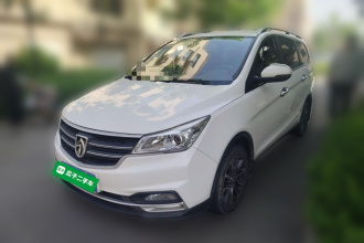 宝骏730 2019款 1.5T 手动时尚型 7座 国VI