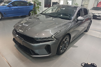 起亚K5 2021款 380T GT-Line 焕新版