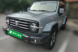 坦克300 2021款 城市版 2.0T 很有型