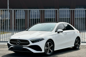 奔驰A级 2025款 A 200 L 时尚型