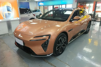 阿维塔06T 2026款 Performance 三电机纯电版