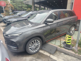 长安欧尚X7 PLUS 2022款 1.5T 蓝鲸版自动尊贵型