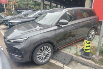 长安欧尚X7 PLUS 2022款 1.5T 蓝鲸版自动尊贵型