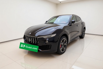 玛莎拉蒂 Levante 2021款 3.0T 标准版