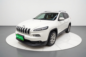 Jeep 自由光 2016款 2.0L 优越版