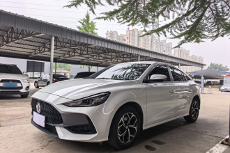 名爵 MG5 2023款 180DVVT 手动风尚版