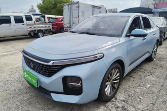 宝骏RC-5 2020款 1.5T CVT智耀尊享型