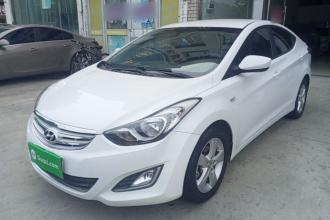 现代 朗动 2012款 1.6L 手动时尚型