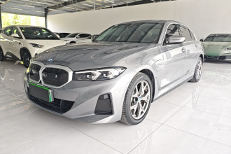 宝马i3 2022款 eDrive 35 L