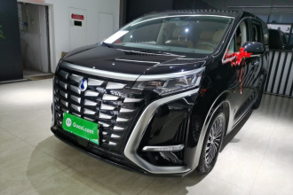 腾势D9 2022款 DM-i 970 四驱尊荣型
