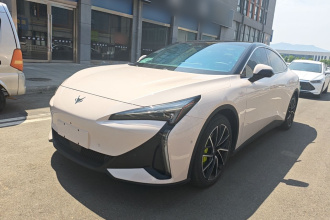 ARCFOX极狐 极狐 阿尔法S5 2024款 708MAX 200kW