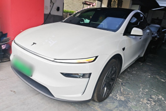 特斯拉 Model Y L 2025款 长续航全轮驱动版