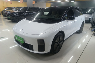 理想汽车 理想i6 2025款 两驱标准版