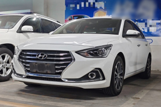 现代 悦动 2017款 1.6L 自动悦心版DLX