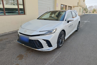 丰田 凯美瑞 2024款 双擎 2.0HXS 运动Plus版