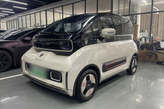 宝骏KiWi EV 2022款 艺术家轻享版 三元锂