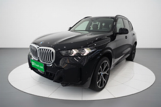 宝马X5 2023款 xDrive 30Li 尊享型M运动曜夜套装