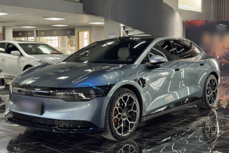 极氪007 2025款 长续航四驱智驾版 100kWh