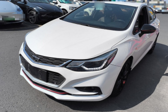雪佛兰 科鲁兹 2018款 Redline 330T 双离合领锋版