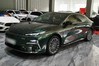 吉利银河 银河星耀8 2025款 130km EM-i 尊享版