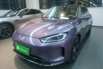 鸿蒙智行 问界M5 2025款 增程   Ultra 四驱版