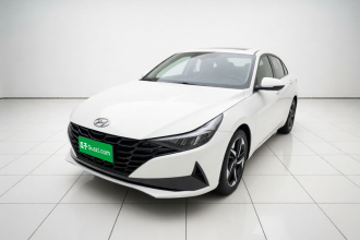 现代 伊兰特 2022款 1.5L CVT LUX尊贵版