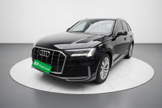 奥迪Q7 2021款 45 TFSI quattro S line运动型