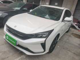 东风风神 奕炫 2020款 230T 自动炫曜赛道版