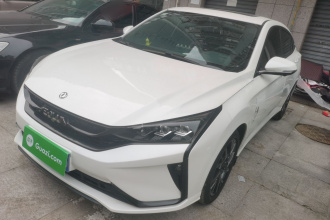 东风风神 奕炫 2020款 230T 自动炫曜赛道版