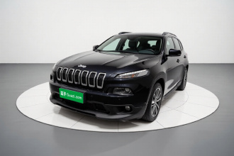 Jeep 自由光 2016款 2.0L 优越版