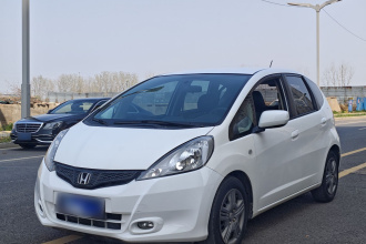 本田 飞度 2011款 1.3L 自动舒适版