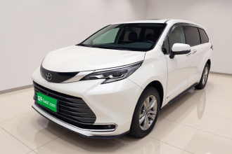 丰田 赛那SIENNA 2024款 2.5L混动 四驱尊贵版