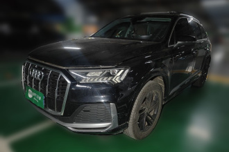 奥迪Q7 2021款 45 TFSI quattro S line运动型